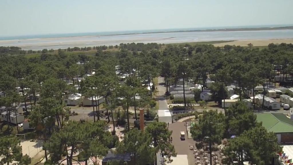 Mobil-Home 4 Pers Dans Camping 4 Etoiles La Palmyre Eksteriør billede